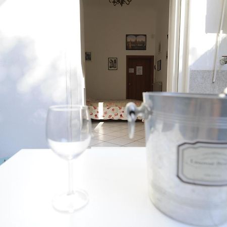 B&B Porta San Frediano ฟลอเรนซ์ ภายนอก รูปภาพ